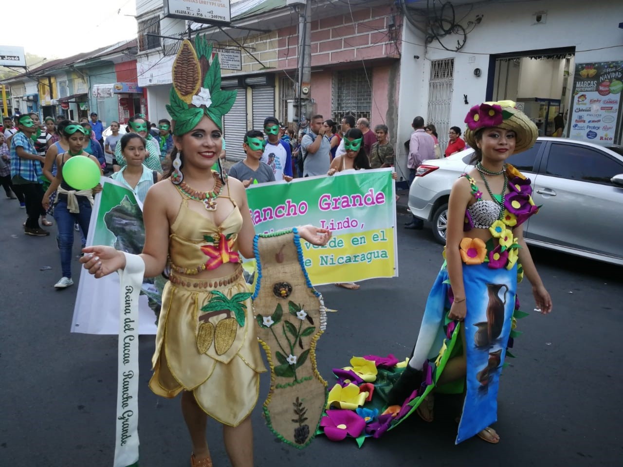 REINAS1